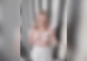 Трясу сисями и взбиваю сливки