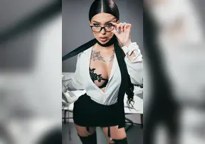 Лакшери герл делает минет любимому